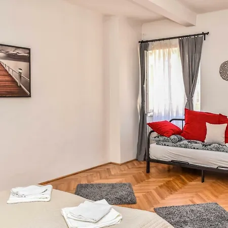 Ferienwohnung Diamond Astoria 4 Budapest Exterior foto